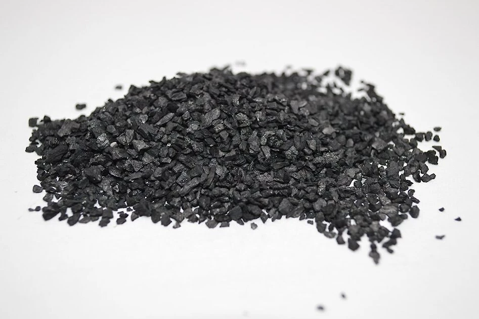 Cobalt Aquatics Ultra Carbon Quick Acting Granulated Carbon 4 Cobalt Aquatics Ultra Carbon Quick Acting Granulated Carbon - Image 4